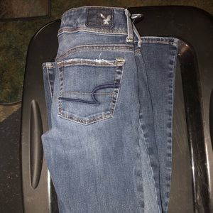 - AMERICAN EAGLE OUTFITTERS